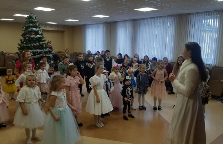 Новогодний утренник для детей членов профсоюза